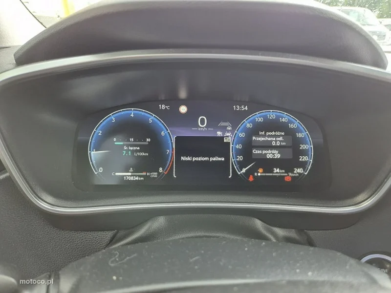 Toyota Corolla E210 24