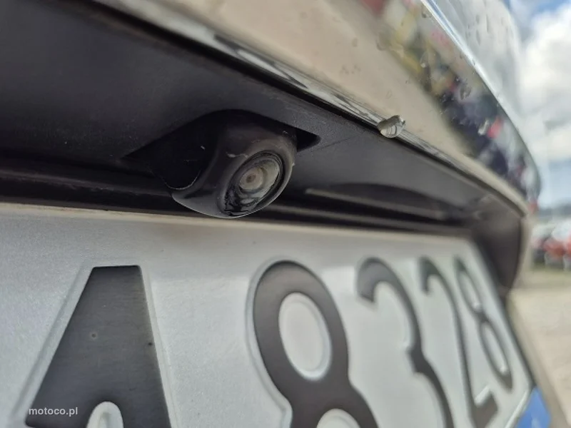Toyota Corolla E210 9