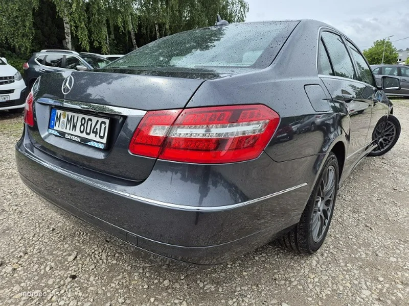 Mercedes-Benz Klasa E W212 E 200 2