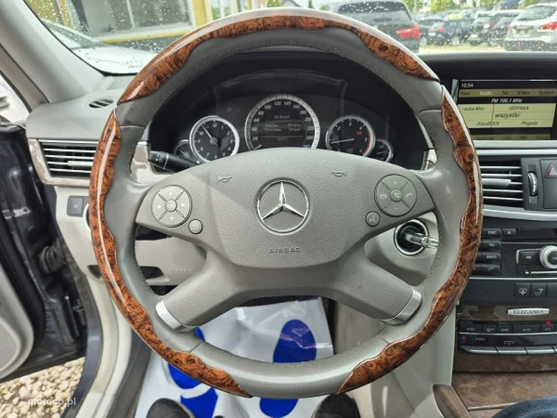 Mercedes-Benz Klasa E W212 E 200 20