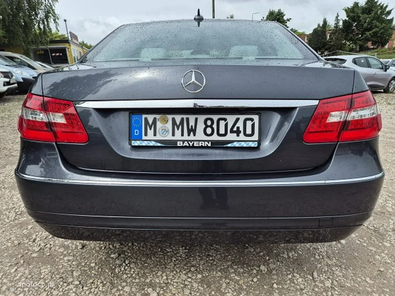 Mercedes-Benz Klasa E W212 E 200 3