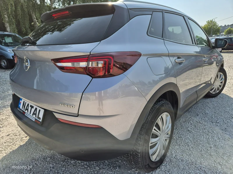 Opel Grandland X 4