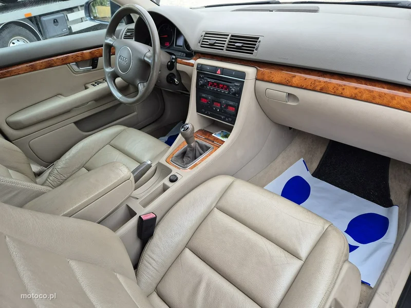 Audi A4 B6 7