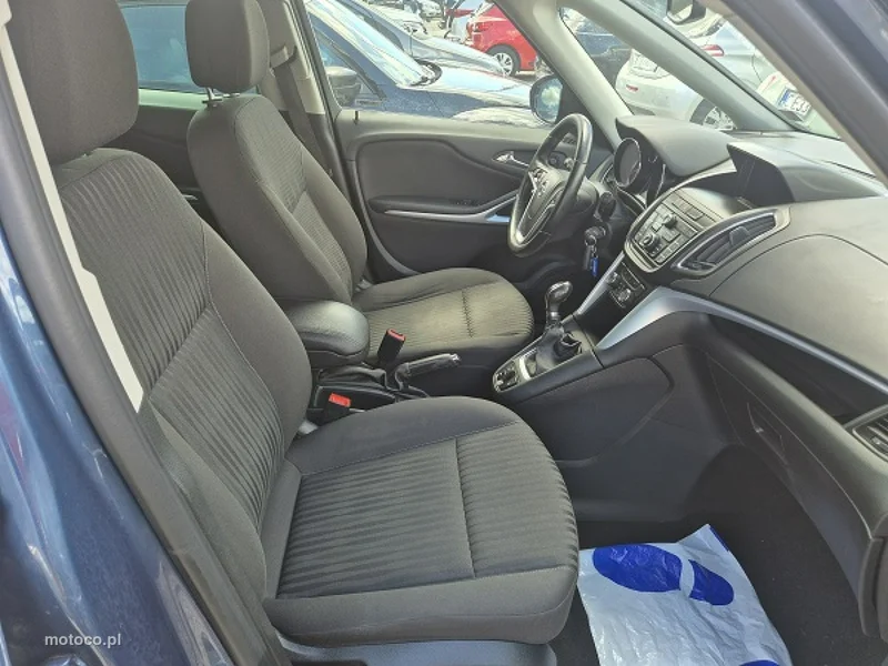 Opel Zafira C Tourer 18