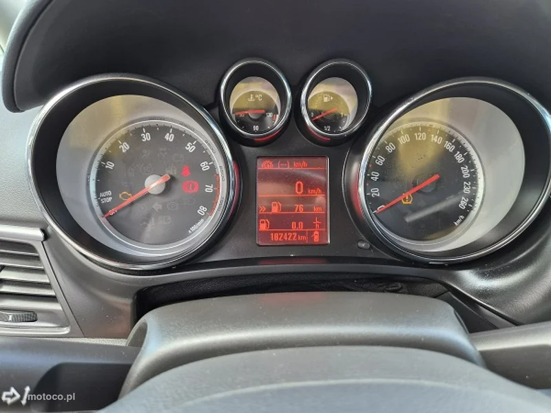Opel Zafira C Tourer 31