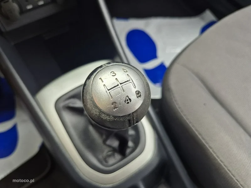 Kia Rio 33