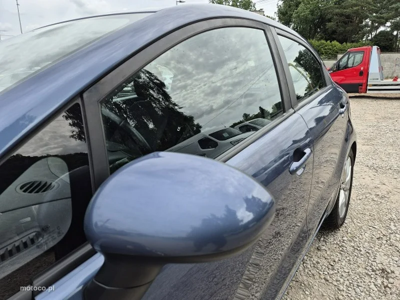 Kia Rio 8