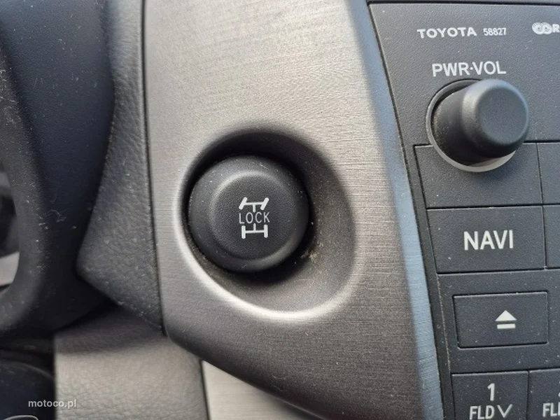 Toyota RAV 4 XA30 27