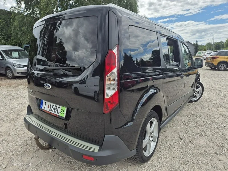 Ford Grand Tourneo Connect 2