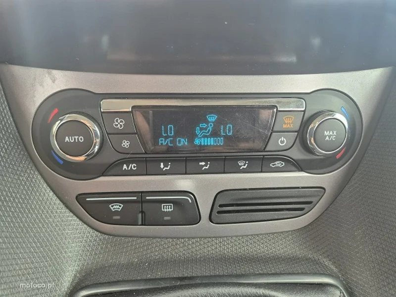 Ford Grand Tourneo Connect 34