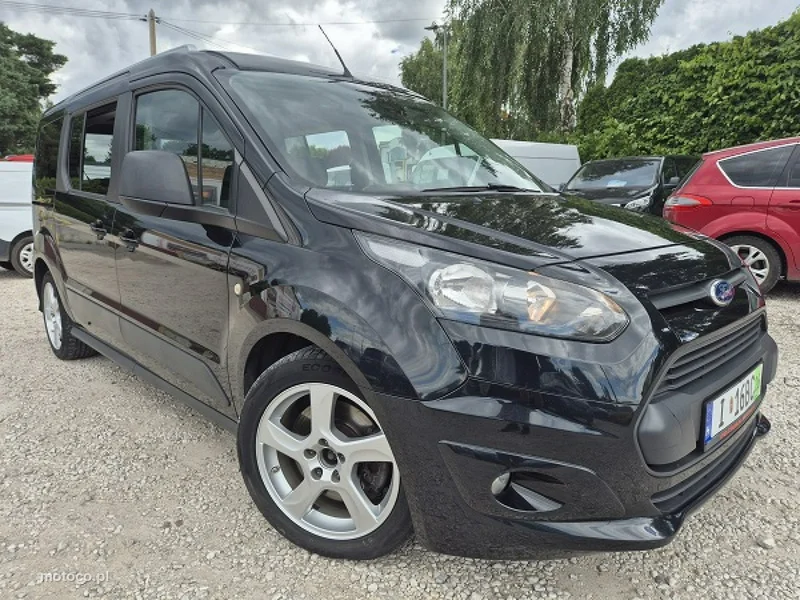 Ford Grand Tourneo Connect 5