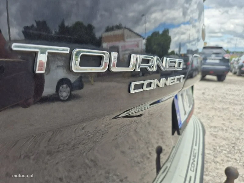 Ford Grand Tourneo Connect 10