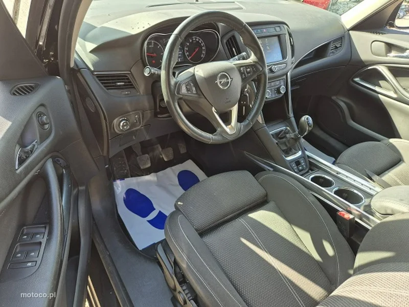 Opel Zafira C Tourer 15