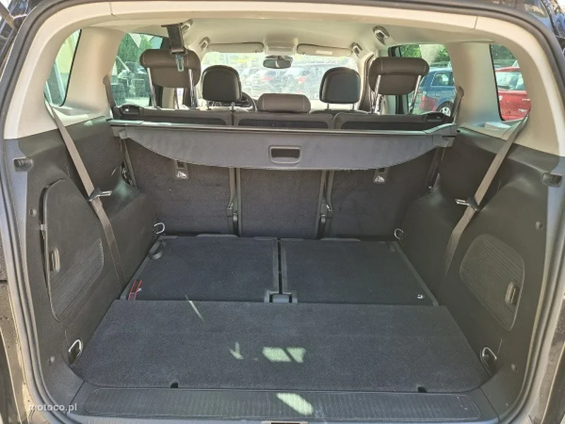 Opel Zafira C Tourer 17