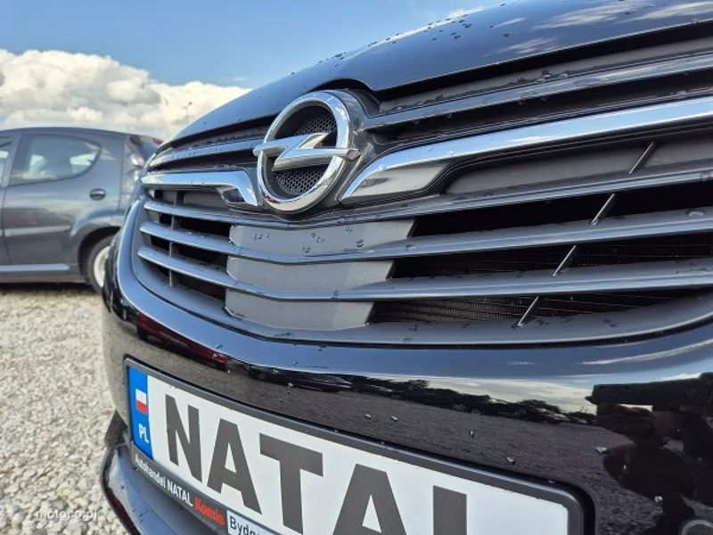Opel Zafira C Tourer 8