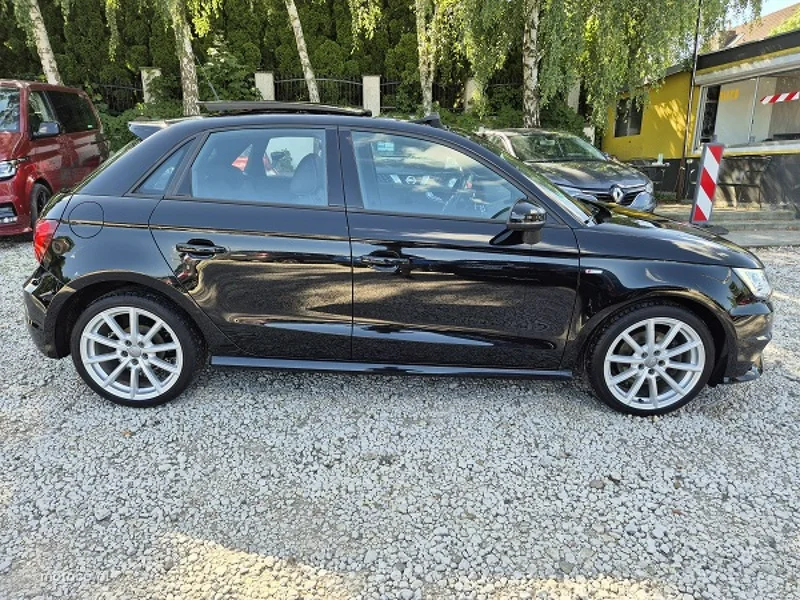 Audi A1 8X 17
