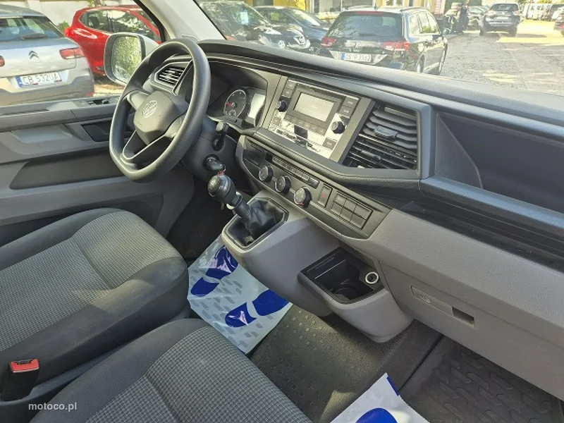 Volkswagen Transporter 18