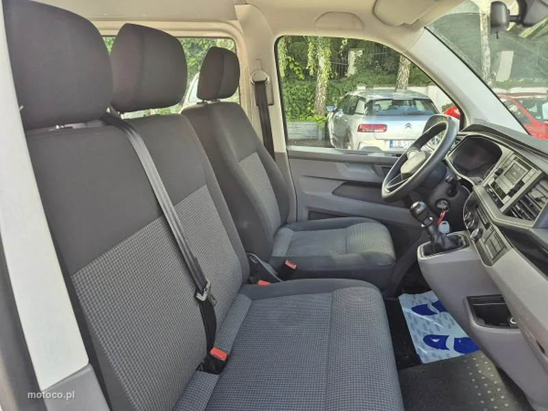 Volkswagen Transporter 19