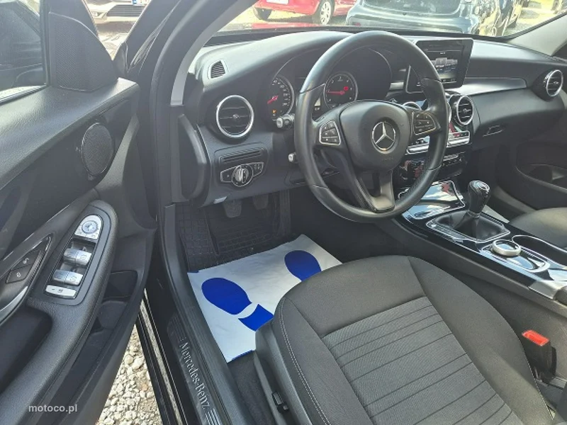 Mercedes-Benz Klasa C W205 C 200 14