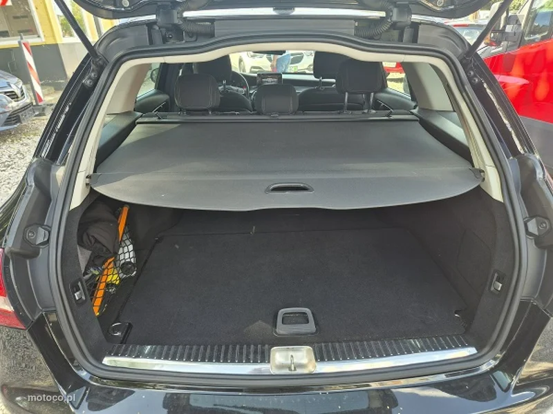 Mercedes-Benz Klasa C W205 C 200 18