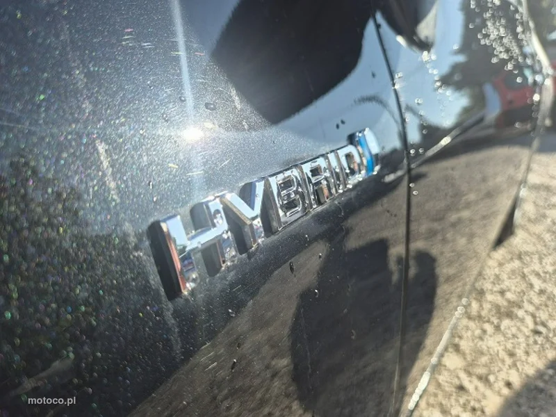 Toyota Auris E150 11