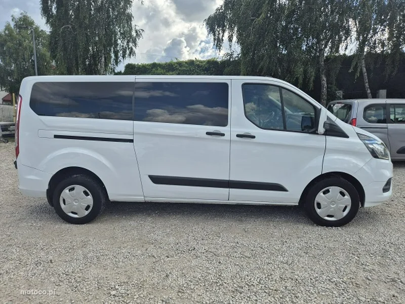 Ford Transit Custom 12