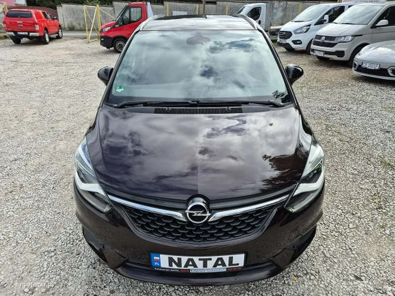Opel Zafira C Tourer 7