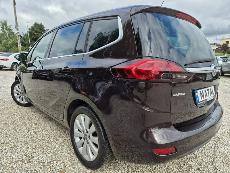 Opel Zafira C Tourer 4