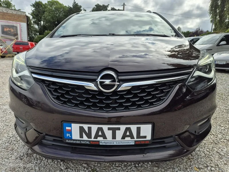 Opel Zafira C Tourer 6
