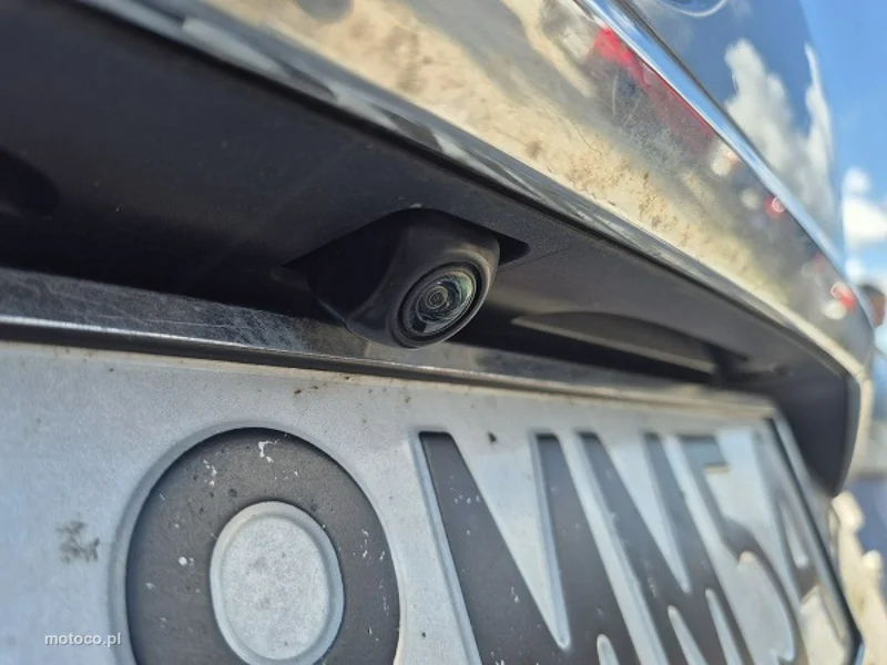 Toyota Corolla E210 13