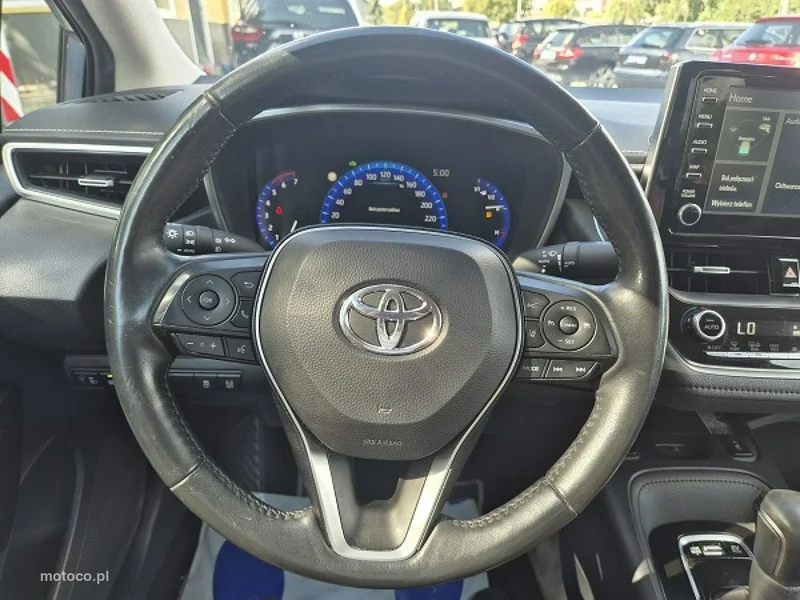 Toyota Corolla E210 28