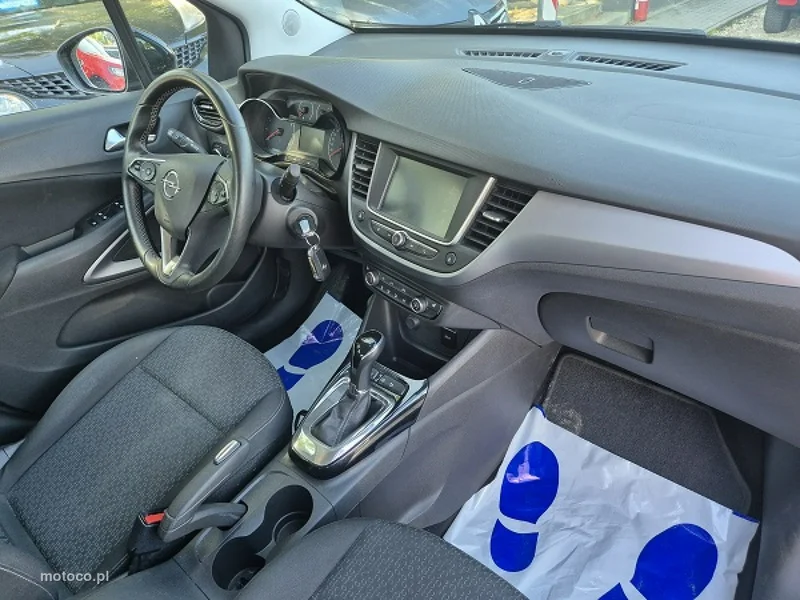 Opel Crossland X 18