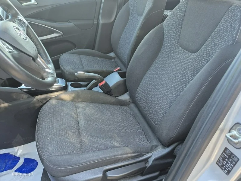 Opel Crossland X 21