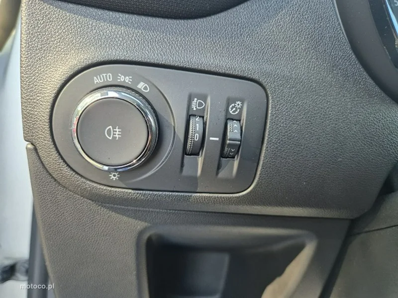 Opel Crossland X 22