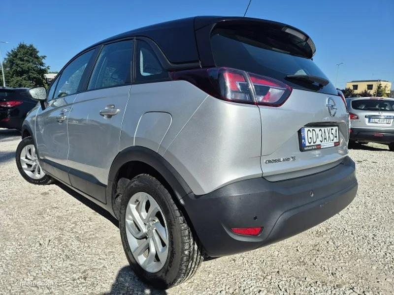 Opel Crossland X 4