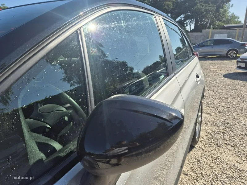 Opel Crossland X 9