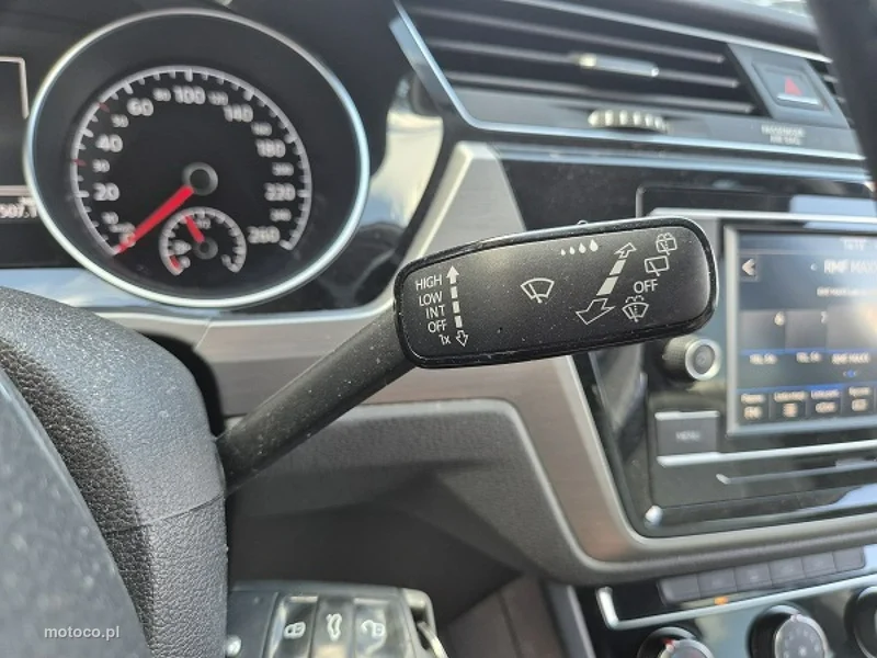 Volkswagen Touran 5T 28
