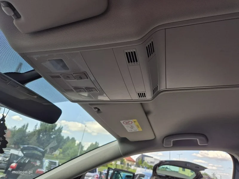 Volkswagen Touran 5T 35