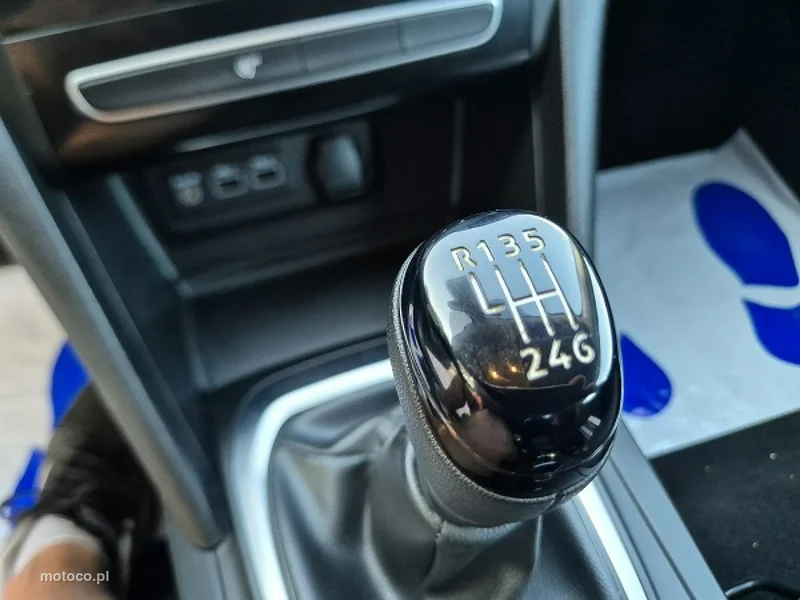 Renault Megane IV 34