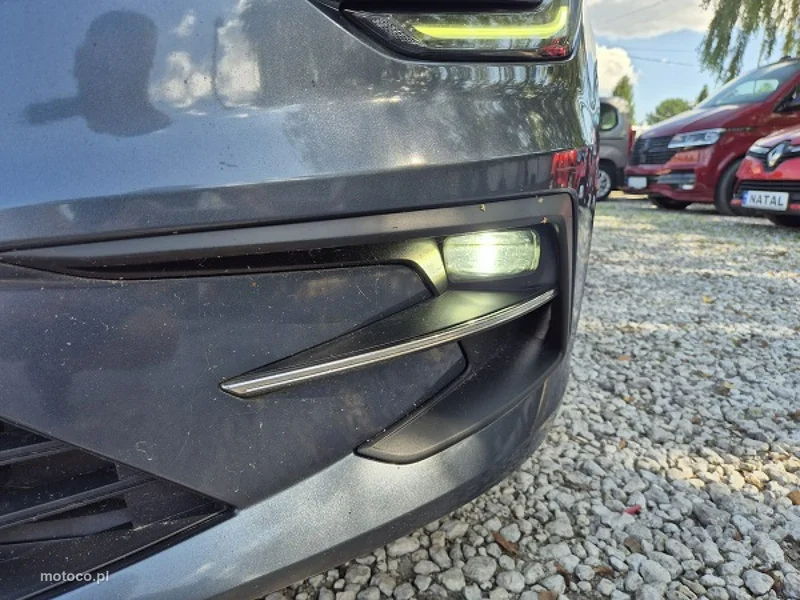 Renault Megane IV 8