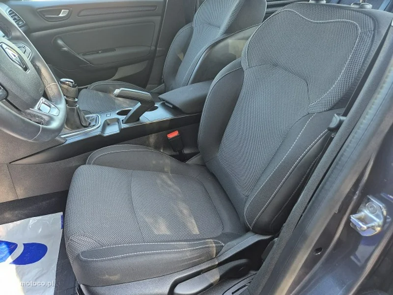 Renault Megane IV 23