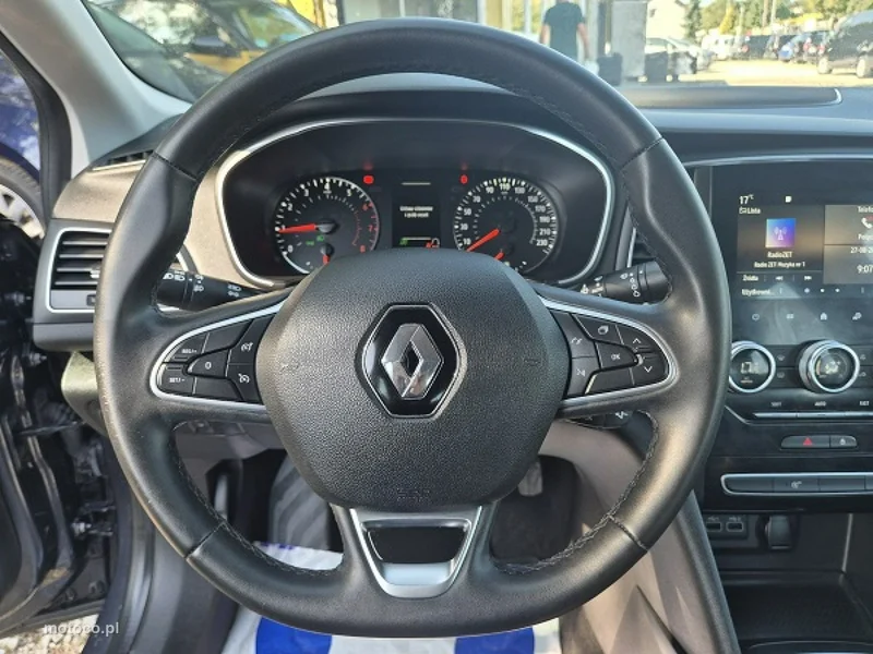 Renault Megane IV 24