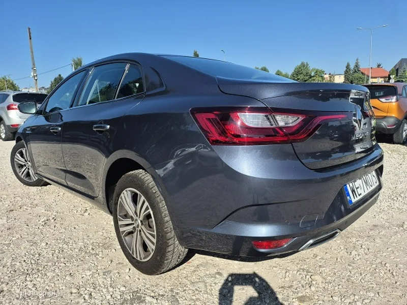 Renault Megane IV 4
