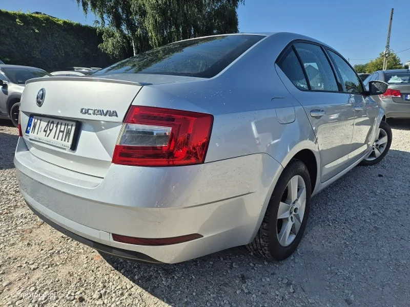 Skoda Octavia III 2