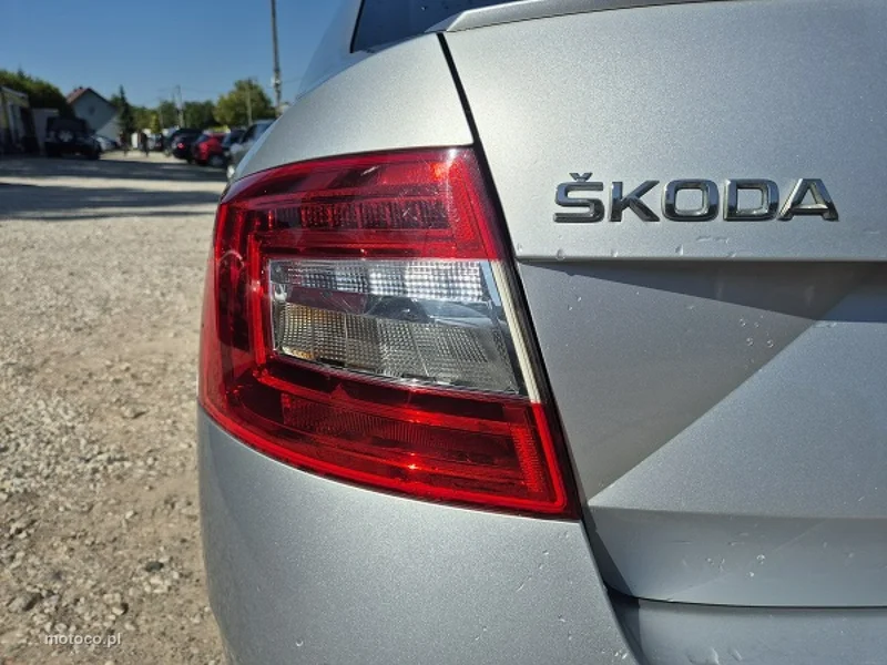 Skoda Octavia III 11
