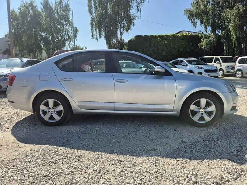 Skoda Octavia III 16