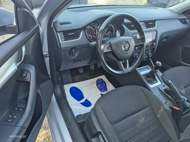 Skoda Octavia III 17