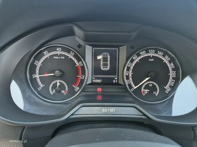 Skoda Octavia III 32