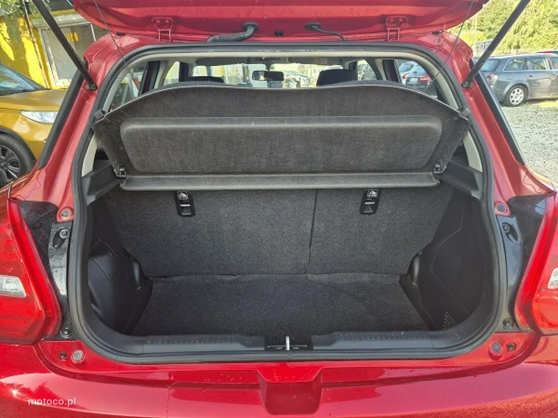 Suzuki Swift 17