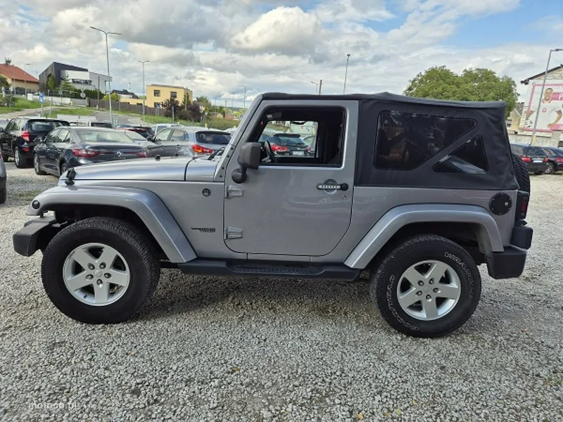 Jeep Wrangler 14